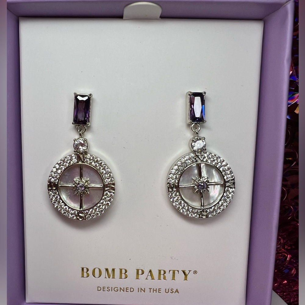 Silver and Purple Earrings
ATLANTIS-FIND THE MAGIC